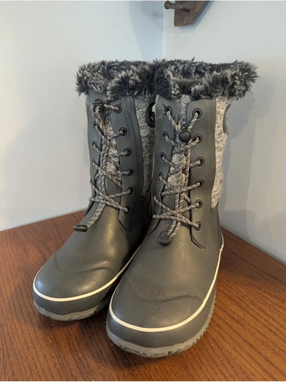 Bogs –Arcata Knit Kids Winter Boots Gray   Multi Waterproof -40 C  Unisex Size 5